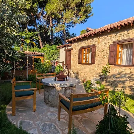 Mondovilla A Charming In Ancient Near The Theatre Just 60 Meters From The וילה *