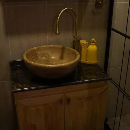 וילה Mondovilla A Charming In Ancient Near The Theatre Just 60 Meters From The